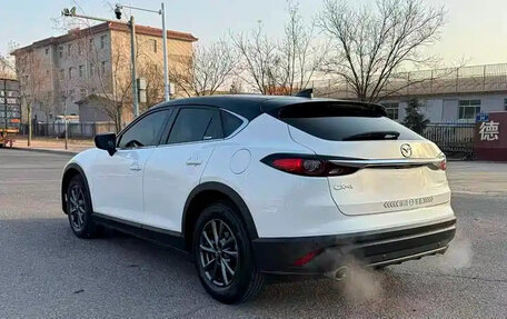Mazda CX-4, 2021 год, 2 309 900 рублей, 4 фотография