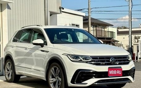 Volkswagen Tiguan II, 2022 год, 2 650 020 рублей, 1 фотография