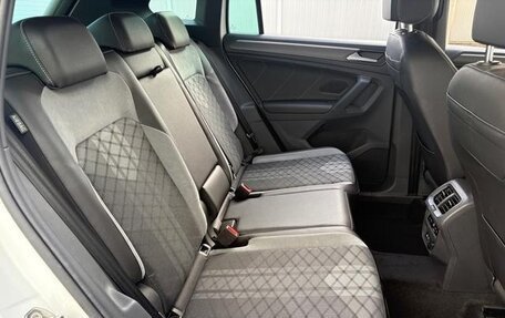 Volkswagen Tiguan II, 2022 год, 2 650 020 рублей, 3 фотография