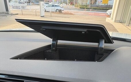 Volkswagen Tiguan II, 2022 год, 2 650 020 рублей, 12 фотография