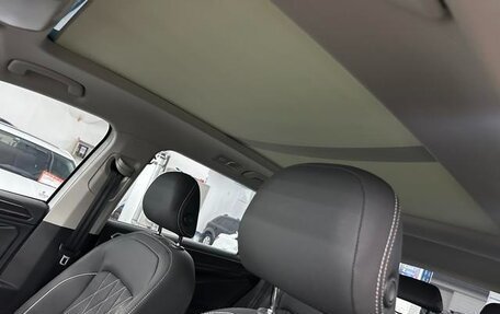 Volkswagen Tiguan II, 2022 год, 2 610 000 рублей, 14 фотография