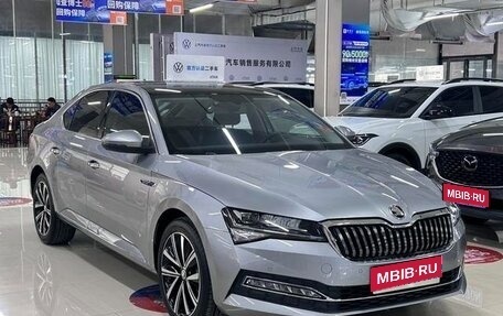 Skoda Superb III рестайлинг, 2024 год, 2 505 000 рублей, 1 фотография
