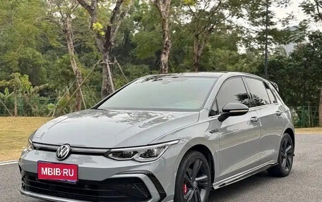 Volkswagen Golf VIII, 2022 год, 1 655 030 рублей, 1 фотография