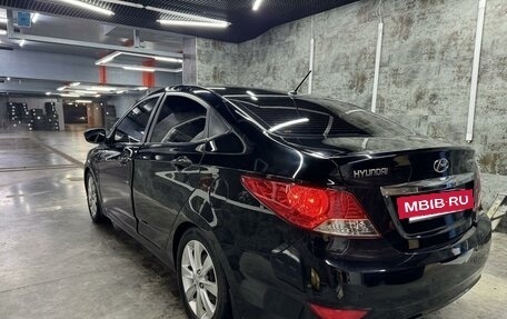 Hyundai Solaris II рестайлинг, 2013 год, 670 000 рублей, 7 фотография