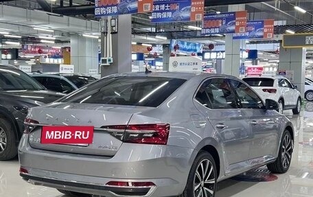 Skoda Superb III рестайлинг, 2024 год, 2 505 000 рублей, 4 фотография