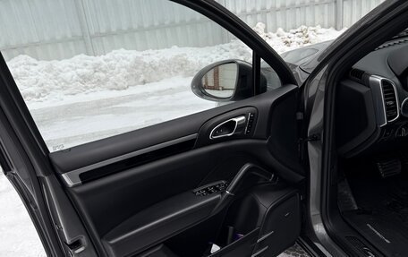 Porsche Cayenne III, 2017 год, 5 900 000 рублей, 9 фотография