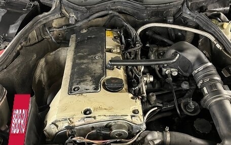 Mercedes-Benz C-Класс, 2001 год, 350 000 рублей, 4 фотография