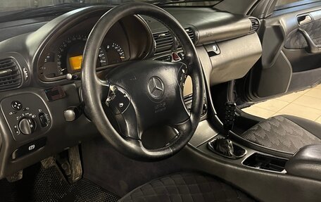 Mercedes-Benz C-Класс, 2001 год, 350 000 рублей, 10 фотография