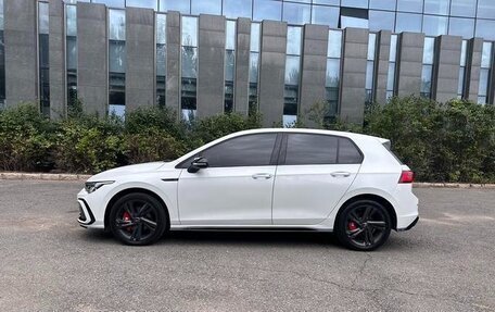 Volkswagen Golf VIII, 2022 год, 2 060 000 рублей, 6 фотография