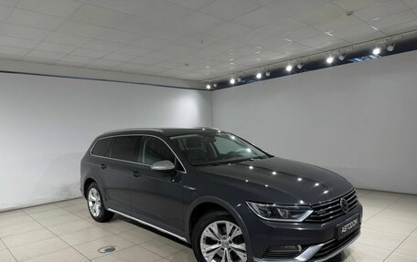 Volkswagen Passat B8 рестайлинг, 2017 год, 2 059 000 рублей, 3 фотография