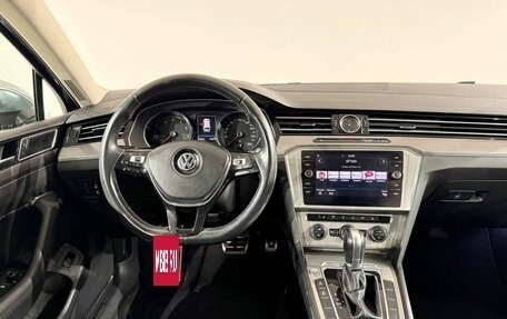 Volkswagen Passat B8 рестайлинг, 2017 год, 2 059 000 рублей, 14 фотография