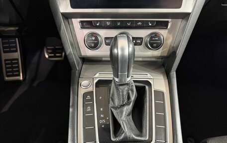 Volkswagen Passat B8 рестайлинг, 2017 год, 2 059 000 рублей, 21 фотография