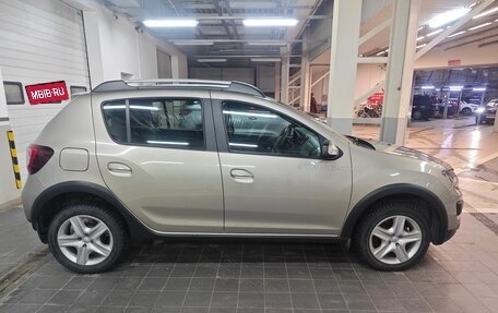 Renault Sandero II рестайлинг, 2017 год, 1 250 000 рублей, 3 фотография