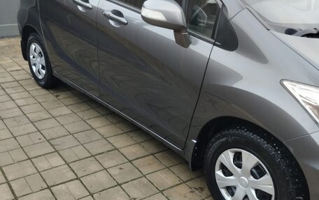 Honda Freed I, 2014 год, 1 190 000 рублей, 7 фотография