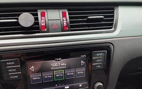 Skoda Rapid I, 2018 год, 1 250 000 рублей, 6 фотография