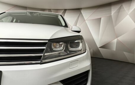 Volkswagen Touareg III, 2016 год, 2 495 000 рублей, 10 фотография