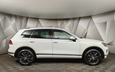 Volkswagen Touareg III, 2016 год, 2 495 000 рублей, 6 фотография