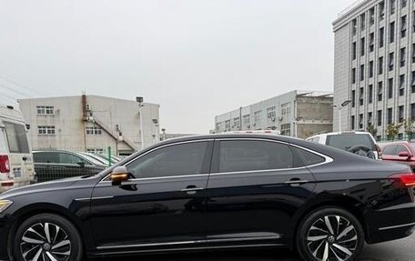 Volkswagen Passat B8 рестайлинг, 2021 год, 2 450 000 рублей, 10 фотография