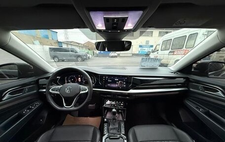 Volkswagen Passat B8 рестайлинг, 2021 год, 2 450 000 рублей, 16 фотография