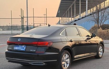 Volkswagen Passat B8 рестайлинг, 2021 год, 2 450 000 рублей, 5 фотография