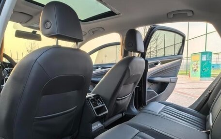 Volkswagen Passat B8 рестайлинг, 2021 год, 2 450 000 рублей, 13 фотография