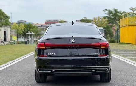 Volkswagen Passat B8 рестайлинг, 2021 год, 2 450 000 рублей, 4 фотография