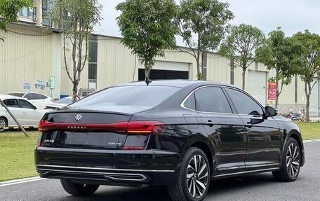 Volkswagen Passat B8 рестайлинг, 2021 год, 2 450 000 рублей, 5 фотография