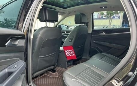 Volkswagen Passat B8 рестайлинг, 2021 год, 2 450 000 рублей, 8 фотография