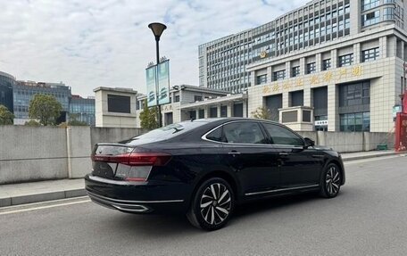 Volkswagen Passat B8 рестайлинг, 2021 год, 2 450 000 рублей, 6 фотография