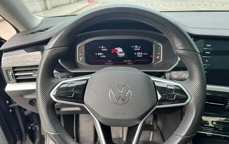 Volkswagen Passat B8 рестайлинг, 2021 год, 2 450 000 рублей, 13 фотография