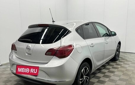 Opel Astra J, 2013 год, 770 000 рублей, 5 фотография