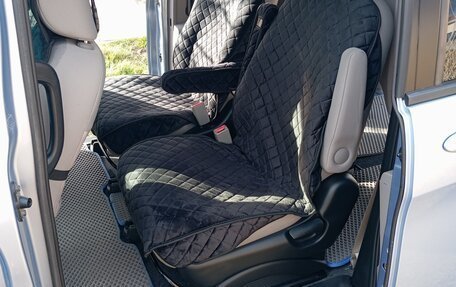 Honda Freed I, 2011 год, 1 050 000 рублей, 24 фотография