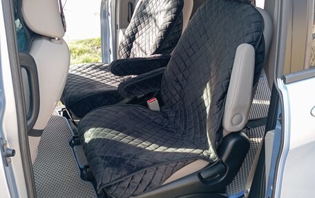 Honda Freed I, 2011 год, 1 050 000 рублей, 23 фотография