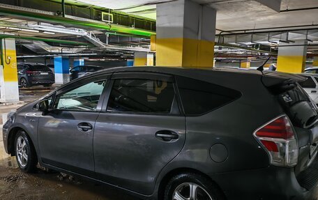 Toyota Prius Alpha I (ZVW40/41), 2015 год, 1 450 000 рублей, 8 фотография