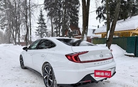 Hyundai Sonata VIII, 2019 год, 2 070 000 рублей, 4 фотография