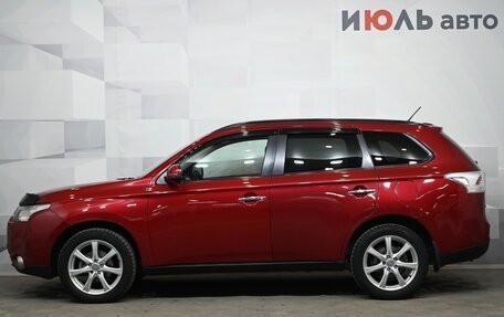 Mitsubishi Outlander III рестайлинг 3, 2013 год, 1 545 000 рублей, 8 фотография
