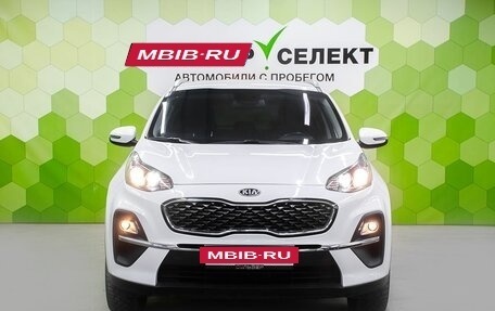KIA Sportage IV рестайлинг, 2020 год, 2 300 000 рублей, 3 фотография
