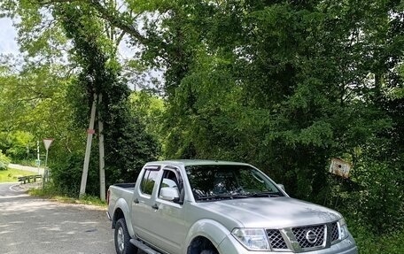 Nissan Navara (Frontier), 2007 год, 1 050 000 рублей, 4 фотография