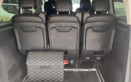 Mercedes-Benz V-Класс, 2022 год, 7 200 000 рублей, 13 фотография
