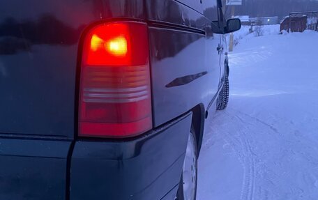 Mercedes-Benz Vito, 2000 год, 590 000 рублей, 29 фотография