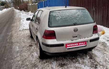 Volkswagen Golf IV, 2001 год, 200 000 рублей, 2 фотография