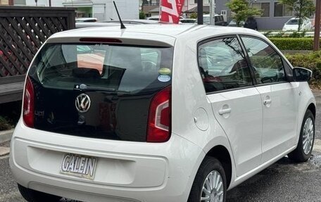 Volkswagen up! I рестайлинг, 2013 год, 540 000 рублей, 4 фотография