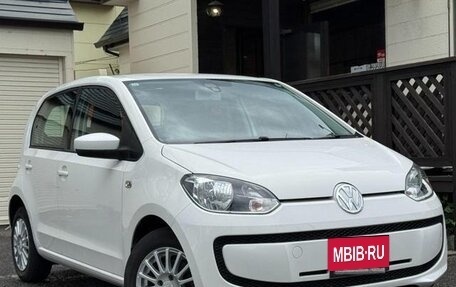 Volkswagen up! I рестайлинг, 2013 год, 540 000 рублей, 2 фотография