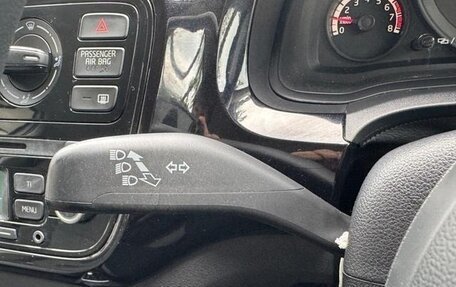 Volkswagen up! I рестайлинг, 2013 год, 540 000 рублей, 12 фотография