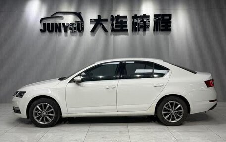 Skoda Octavia, 2022 год, 1 395 000 рублей, 4 фотография