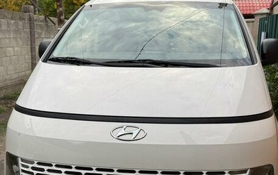 Hyundai Staria, 2021 год, 1 800 000 рублей, 1 фотография