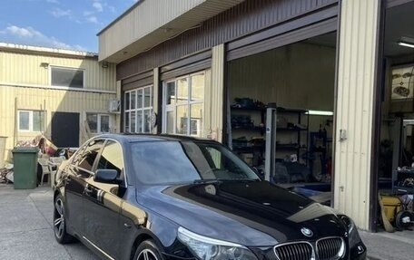 BMW 5 серия, 2008 год, 1 000 000 рублей, 1 фотография