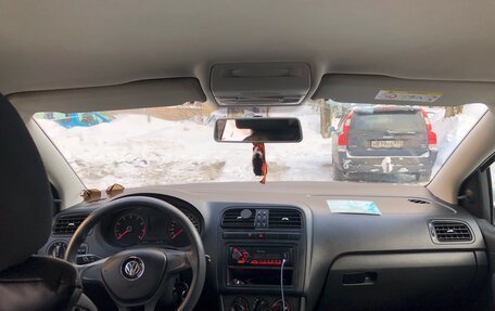 Volkswagen Polo VI (EU Market), 2018 год, 740 000 рублей, 11 фотография