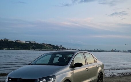 Volkswagen Polo VI (EU Market), 2016 год, 1 300 000 рублей, 3 фотография