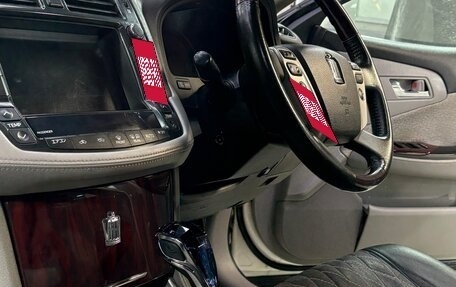 Toyota Crown, 2010 год, 1 950 000 рублей, 11 фотография